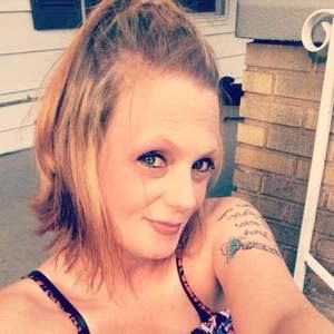 Meet your Posher, Ella